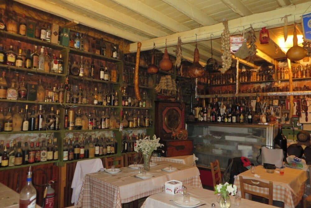 Greek Night Tripa Taverna (5)