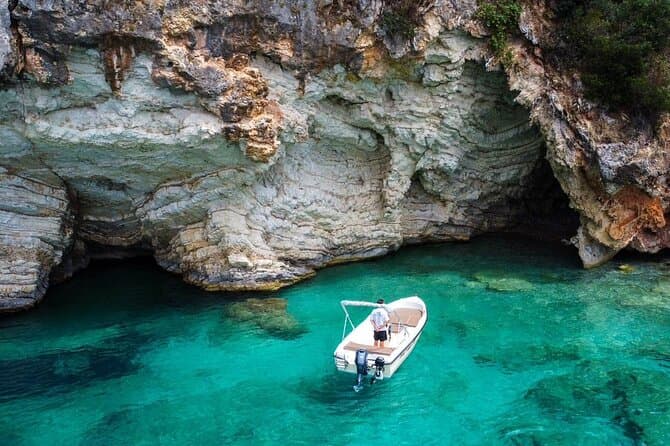 blue eye cave 2