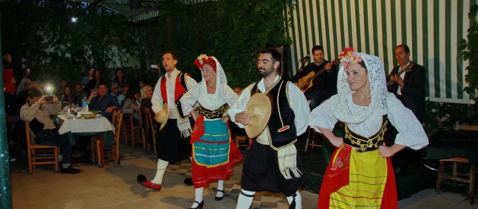 dancers 2